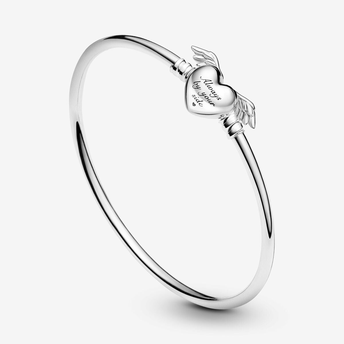 Pandora Moments Winged Heart Bangle – Pandora West Africa