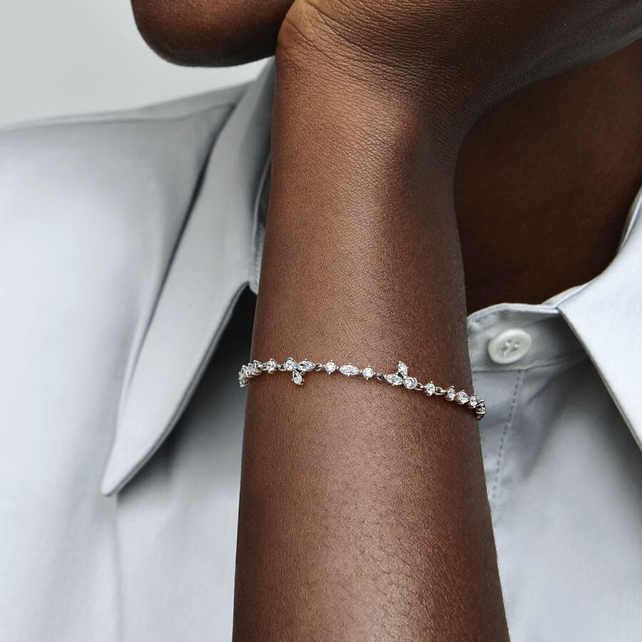 Sparkling Herbarium Cluster Chain Bracelet